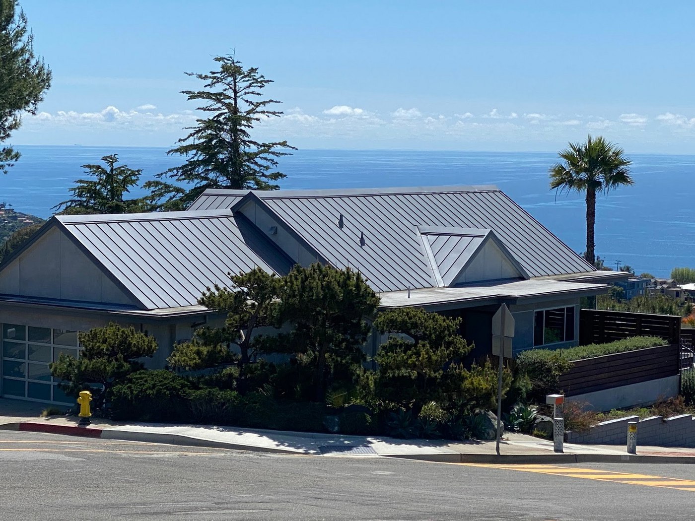 Metal Roofing In Coastal Areas: Best Materials To Use Near The Ocean